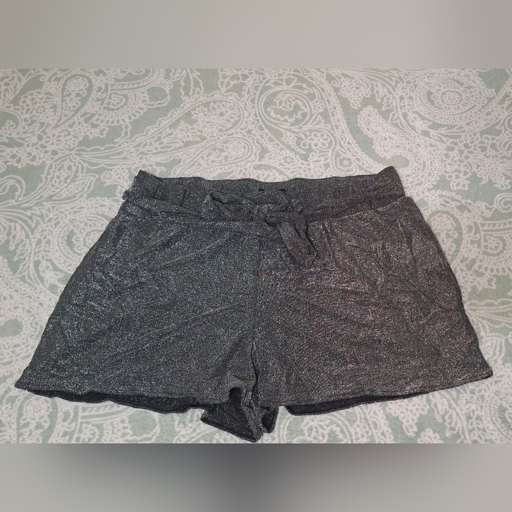 Express Shimmer/Glitter Short XL